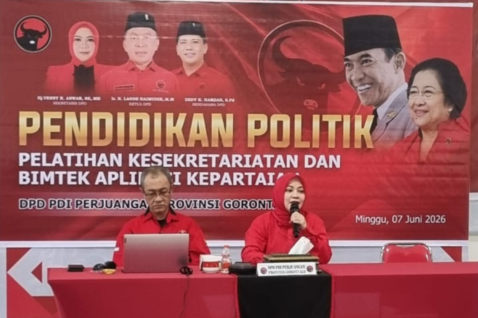 Aplikasi Kepartaian